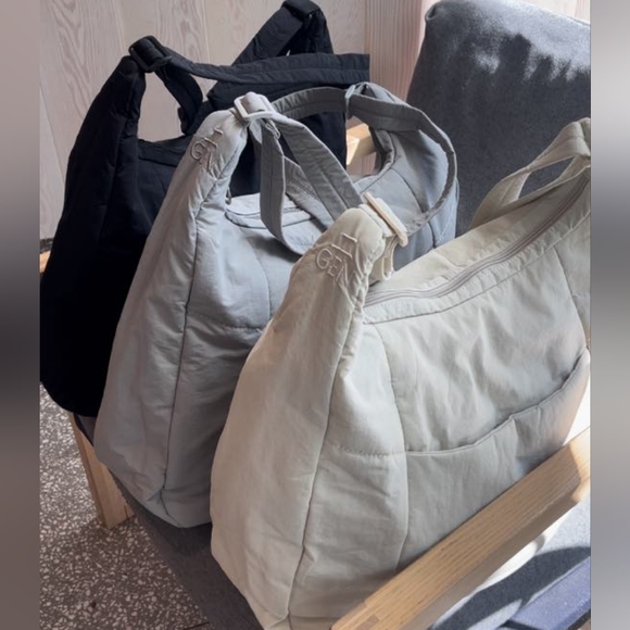 =GEN 'AYCC' All You Can Carry Nylon Black Puff Crossbody Bag - Picture 6 of 16